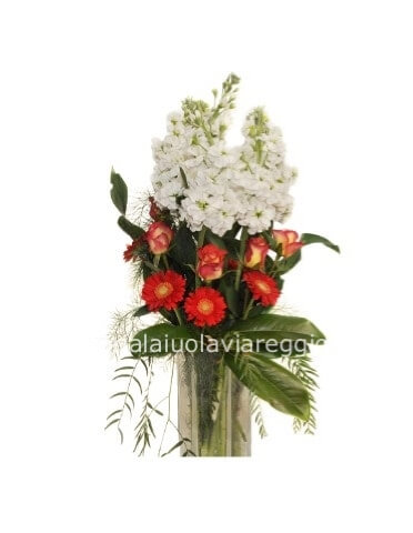 Mazzo di fiori assortiti secondo la stagionalità