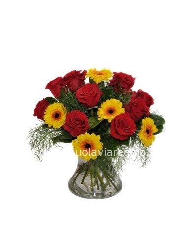 Bouquet di rose e gerbere