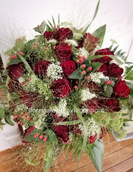Bouquet con 12rosine rosse
